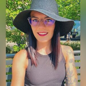 Meet your Posher, Ariane